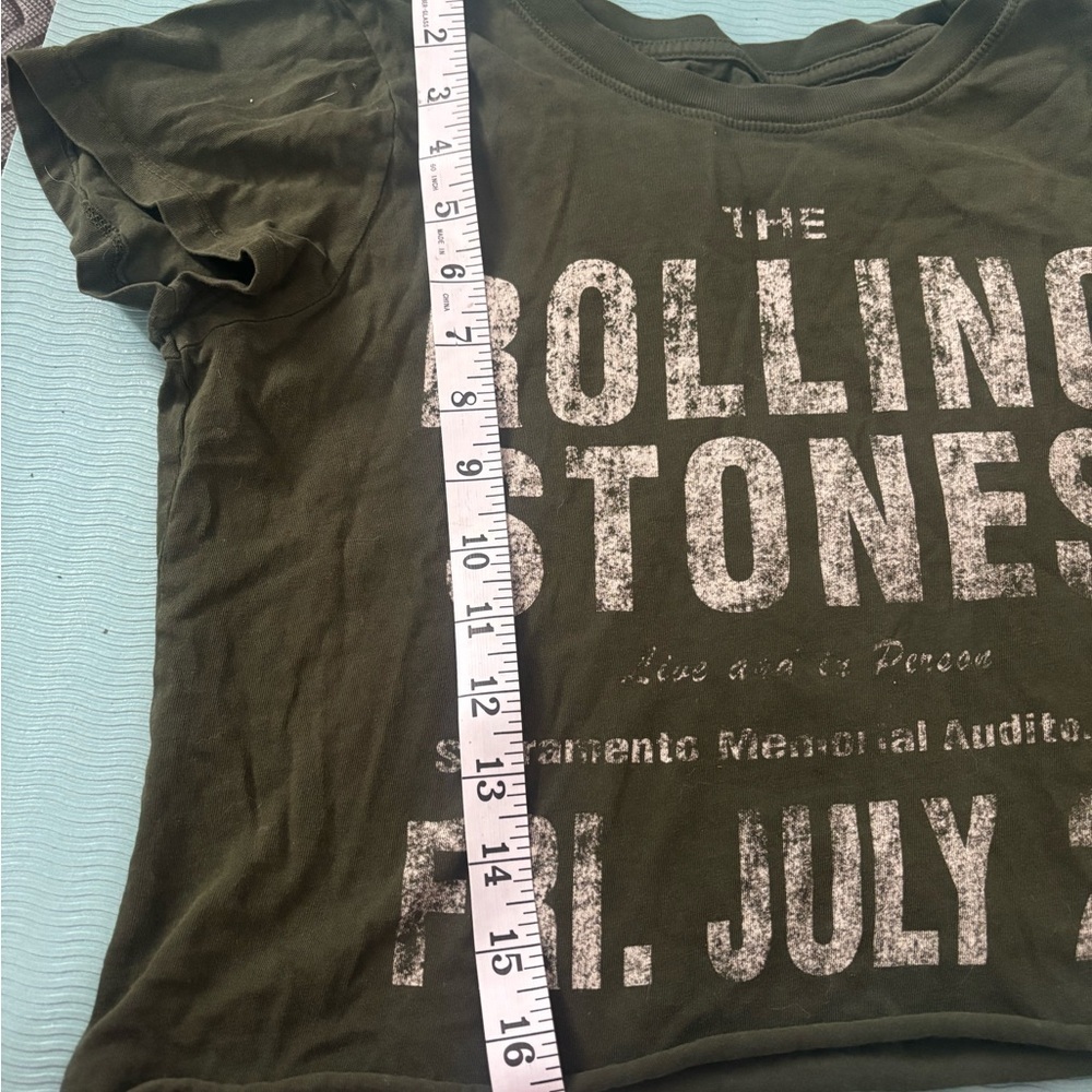 Urban Outfitters Rolling Stones Tee - Olive size medium - Picture 2 of 5